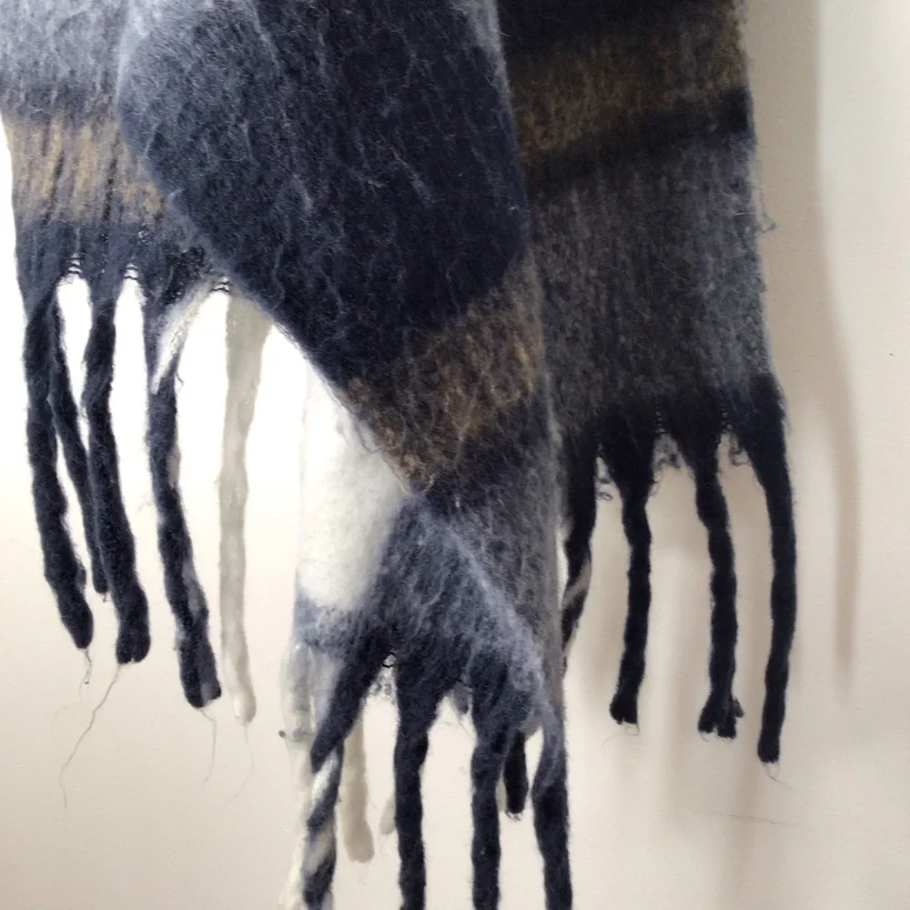 Navy, Cream & Tan Plaid Fringe Throw Blanket - Unbranded